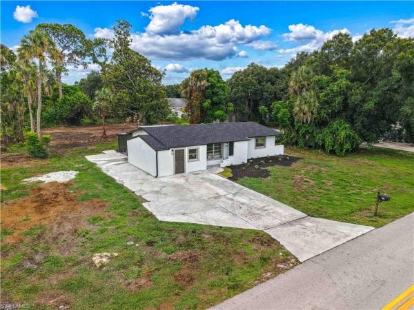 Lehigh Acres, 26 N Maple Ave, Lehigh Acres, Florida 33936, image 3