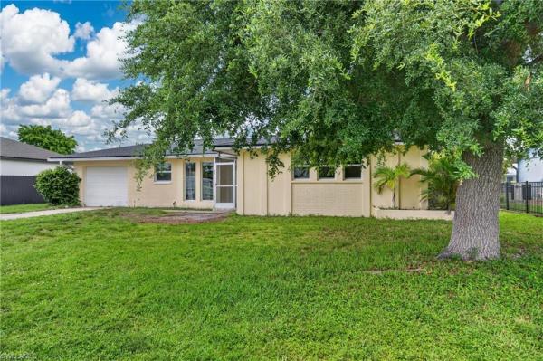 Cape Coral, 1129 18th Ter, Cape Coral, Florida 33990, image 1