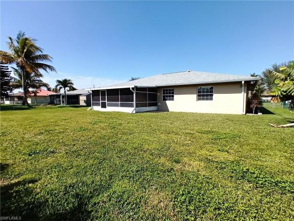 Cape Coral, 1326 23rd Ter, Cape Coral, Florida 33990, image 2