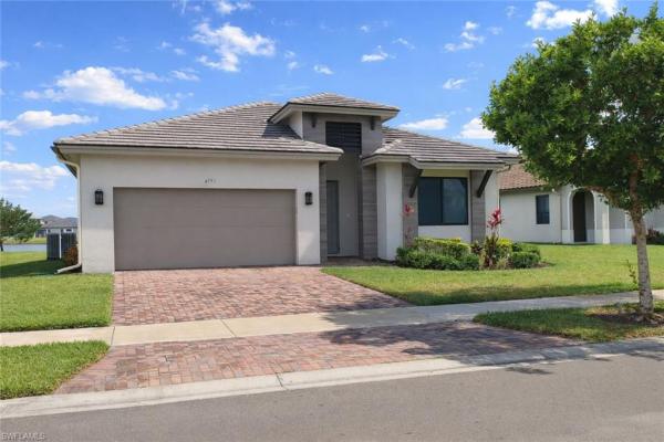 4993 W Ofanto Ln, Naples, Florida 34142, image 1