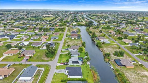Cape Coral Residential, 2425 2nd Ter, Cape Coral, Florida 33991, image 3