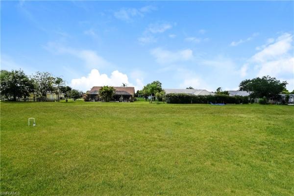Lehigh Acres Residential, 688 E Manhattan St, Lehigh Acres, Florida 33974, image 1