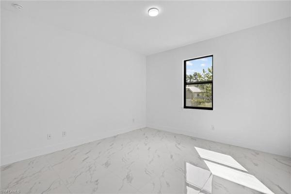 Lehigh Acres, 4202 SW 14th St, Lehigh Acres, Florida 33976, image 3