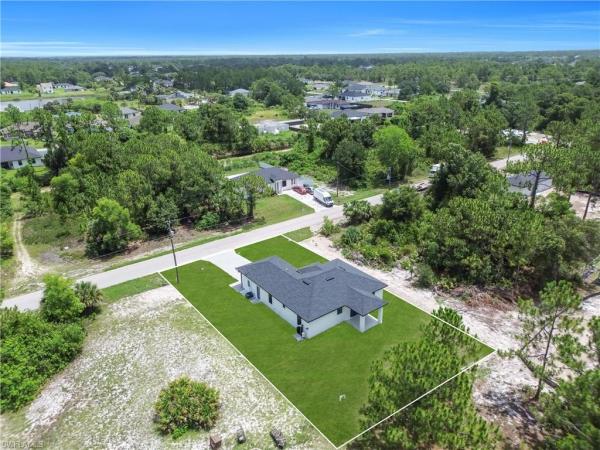 Lehigh Acres, 734 E Theodore Vail St, Lehigh Acres, Florida 33974, image 3