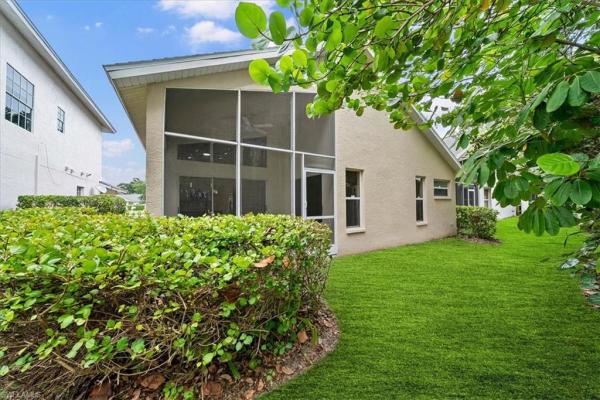 Williamsburg, 13609 Admiral Ct, Fort Myers, Florida 33912, image 2