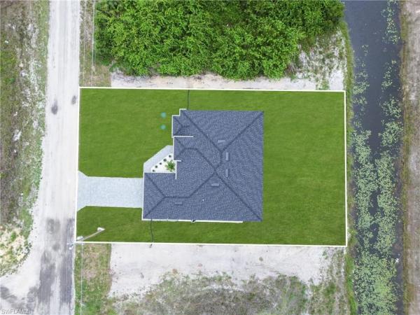 Lehigh Acres, 846 E Charles Sise St, Lehigh Acres, Florida 33974, image 2