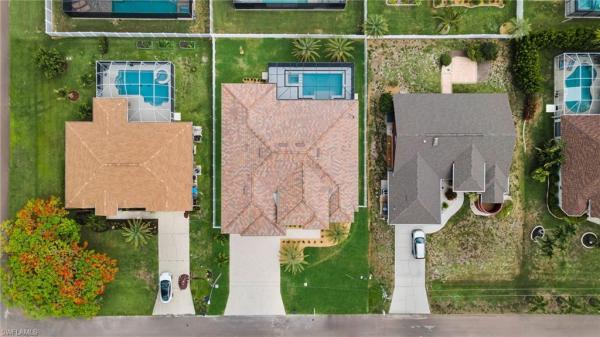 Cape Coral, 4418 25th Pl, Cape Coral, Florida 33914, image 2
