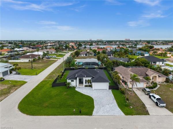 Cape Coral Residential, 1102 42nd St, Cape Coral, Florida 33914, image 3