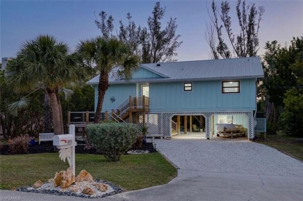1318 Junonia St, Sanibel, Florida 33957, image 1