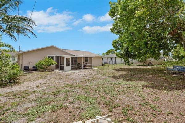 Cape Coral Residential, 621 29th Ter, Cape Coral, Florida 33914, image 1