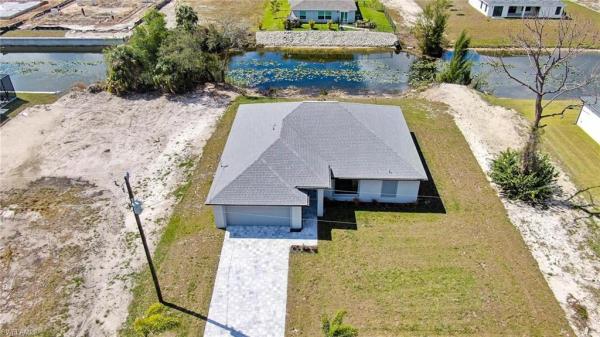 Cape Coral, 3594 9th Pl, Cape Coral, Florida 33909, image 2