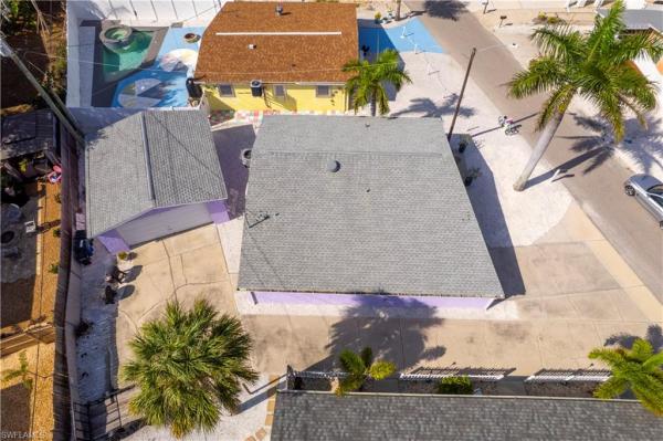 Beach Estates, 216 Fairweather Ln, Fort Myers Beach, Florida 33931, image 1