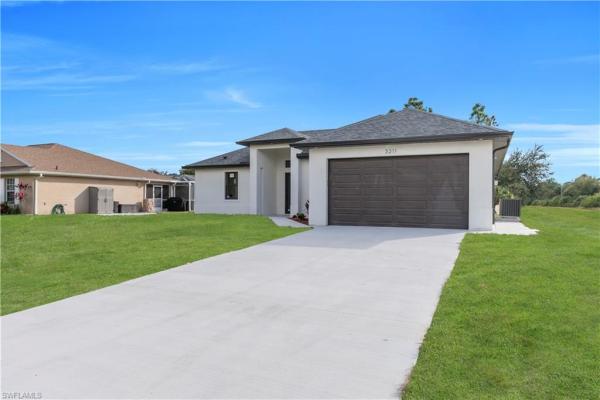 Lehigh Acres, 605 14th St, Lehigh Acres, Florida 33972, image 1