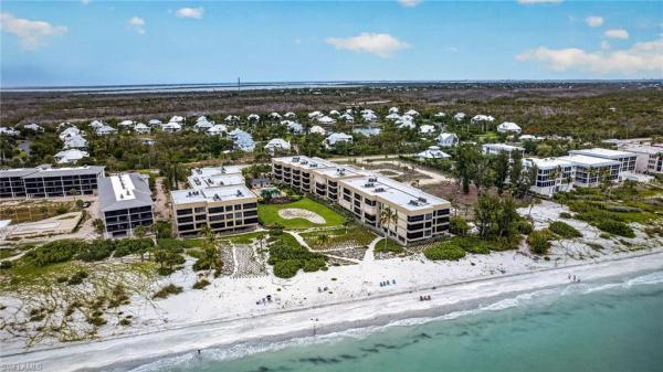 Kings Crown, 2721 Gulf Dr #108, Sanibel, Florida 33957, image 3