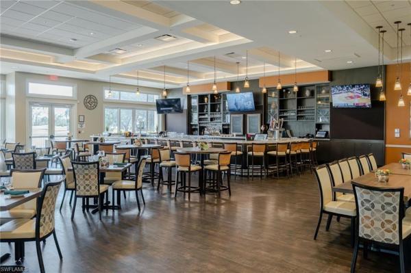 Oakmont Village, 5905 Trailwinds Dr #812, Fort Myers, Florida 33907, image 3