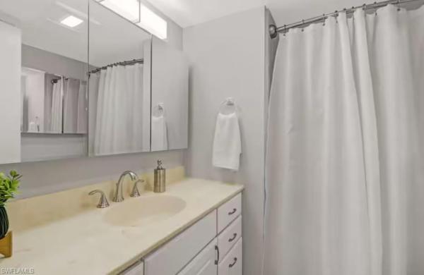 170 Turtle Lake Ct #309, Naples, Florida 34105, image 2