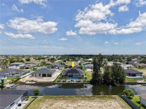 Cape Coral, 710 12th Ter, Cape Coral, Florida 33991, image 2