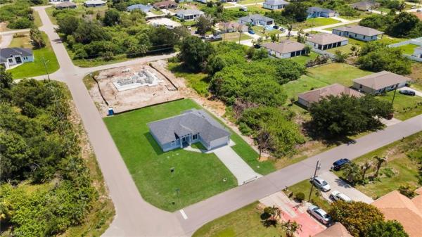 Lehigh Acres, 4118 SW 18th St, Lehigh Acres, Florida 33976, image 1