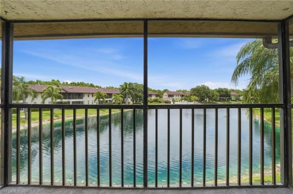 5323 Treetops Dr #T203, Naples, Florida 34113, image 2