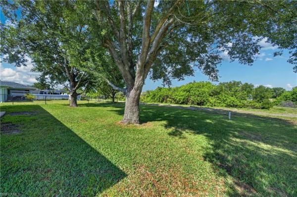Lehigh Acres Residential, 510 S Beach Ave, Lehigh Acres, Florida 33974, image 3