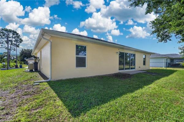 Lehigh Acres Residential, 510 S Beach Ave, Lehigh Acres, Florida 33974, image 1