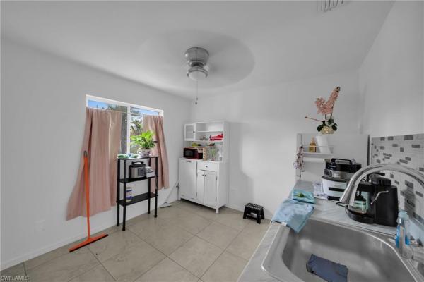 Cape Coral, 4115 1st Ave, Cape Coral, Florida 33914, image 2