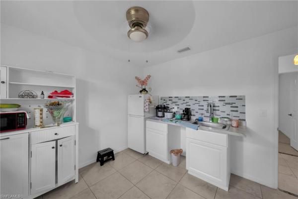 Cape Coral, 4115 1st Ave, Cape Coral, Florida 33914, image 1