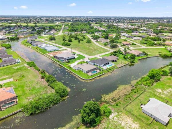 Cape Coral, 509 5th Ter, Cape Coral, Florida 33909, image 2