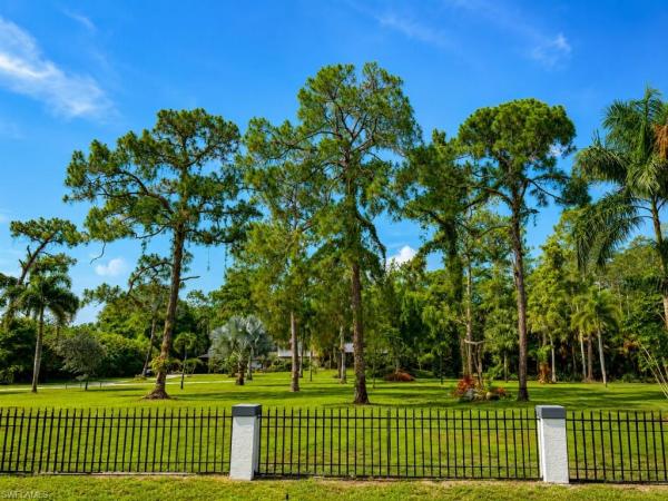 Logan Woods, 6100 Dogwood Way, Naples, Florida 34116, image 1