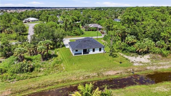 Lehigh Acres, 3823 Heyburn St, Fort Myers, Florida 33905, image 2