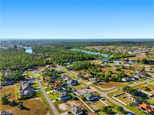 Cape Coral Residential, 2714 22nd Ter, Cape Coral, Florida 33993, image 2