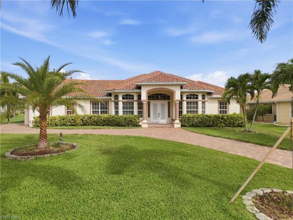Cape Coral, 3622 Oasis Blvd, Cape Coral, Florida 33914, image 2
