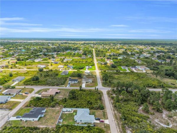 Lehigh Acres, 2900 W 62nd St, Lehigh Acres, Florida 33971, image 2