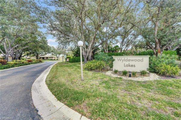 5883 Sand Oak Dr, Fort Myers, Florida 33919, image 1
