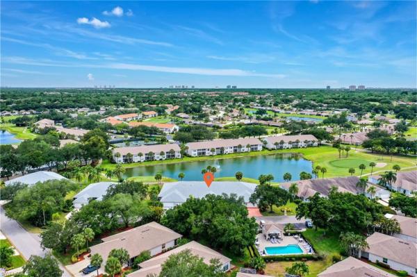 The Villas At Country Creek, 20670 Candlewood Holw, Estero, Florida 33928, image 2
