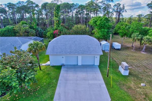 Lehigh Acres, 809 Robert Ave, Lehigh Acres, Florida 33936, image 2