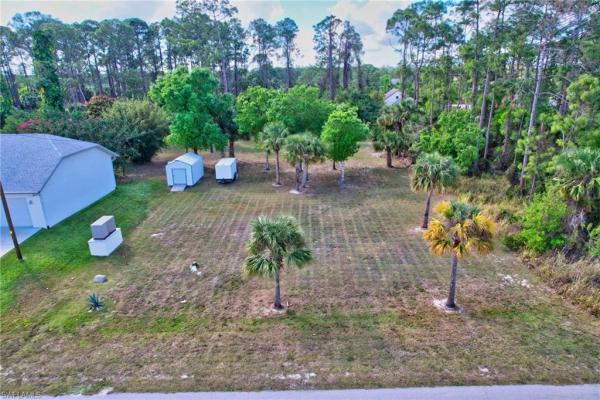 Lehigh Acres, 809 Robert Ave, Lehigh Acres, Florida 33936, image 1