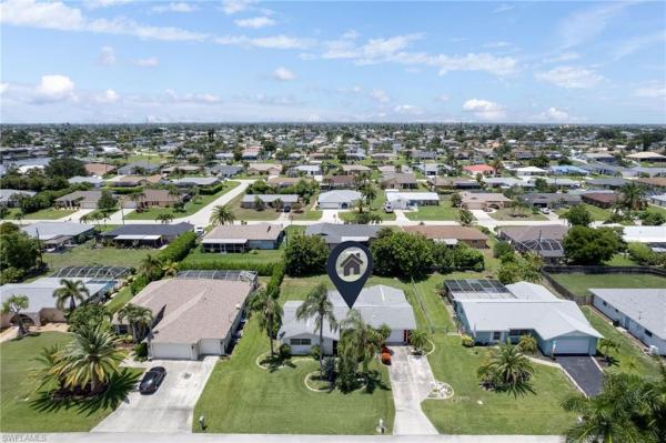 Cape Coral, 1117 33rd Ter, Cape Coral, Florida 33904, image 2