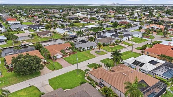 Cape Coral Residential, 2045 28th St, Cape Coral, Florida 33904, image 2