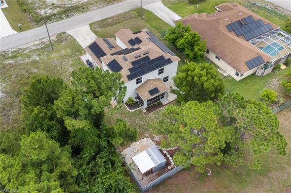 Lehigh Acres, 3705 SW 27th St, Lehigh Acres, Florida 33976, image 2
