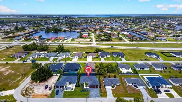 Cape Coral, 422 31st Ave, Cape Coral, Florida 33991, image 1