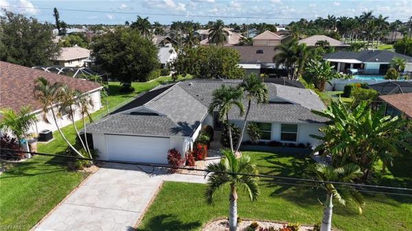 Cape Coral Residential, 905 52nd St, Cape Coral, Florida 33914, image 2