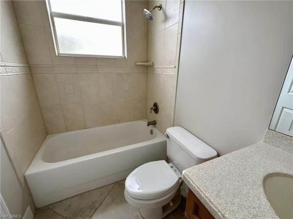 Swan Lake South, 14781 Royal Oak Ct, Fort Myers, Florida 33919, image 2