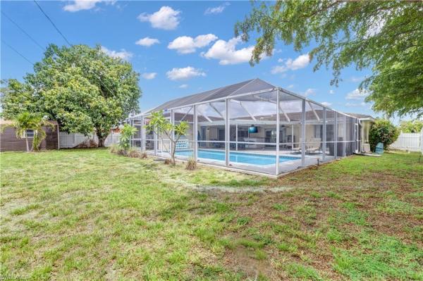 Fort Myers Villas, 2112 Harvard Ave, Fort Myers, Florida 33907, image 2