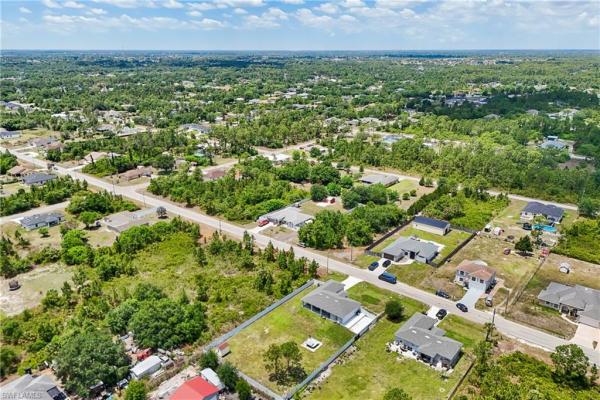 910 N Richmond Ave, Lehigh Acres, Florida 33972, image 1