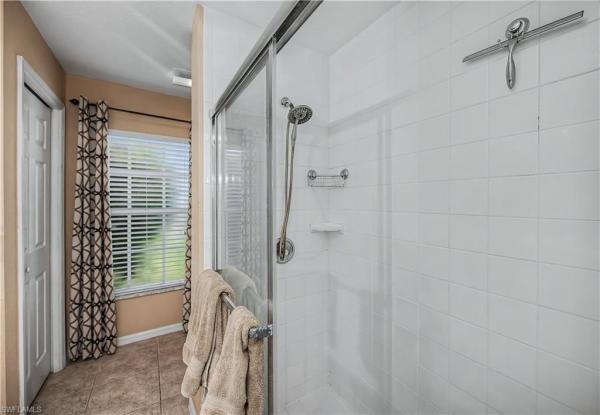 Cape Coral Residential, 905 17th St, Cape Coral, Florida 33909, image 2