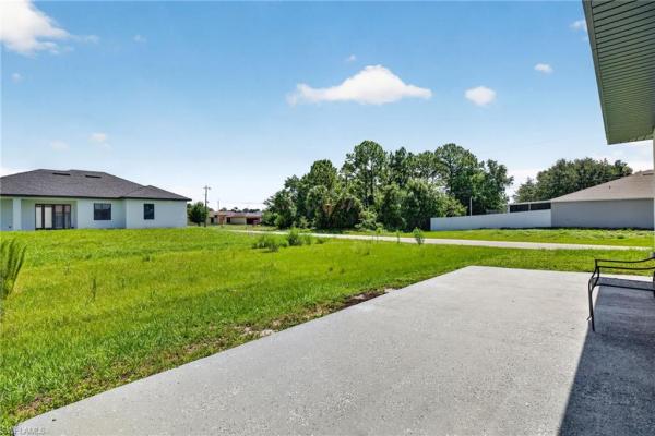 Lehigh Acres, 3900 SW 4th St, Lehigh Acres, Florida 33976, image 2