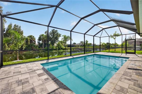 Cape Coral, 629 13th St, Cape Coral, Florida 33991, image 2