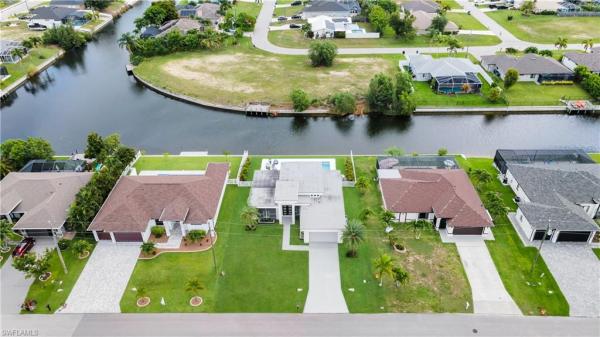 Cape Coral Residential, 1425 24th St, Cape Coral, Florida 33991, image 3