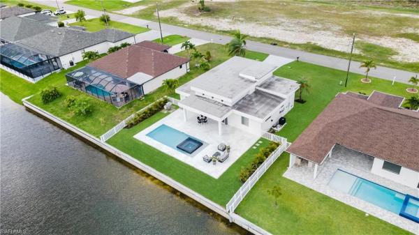 Cape Coral Residential, 1425 24th St, Cape Coral, Florida 33991, image 1